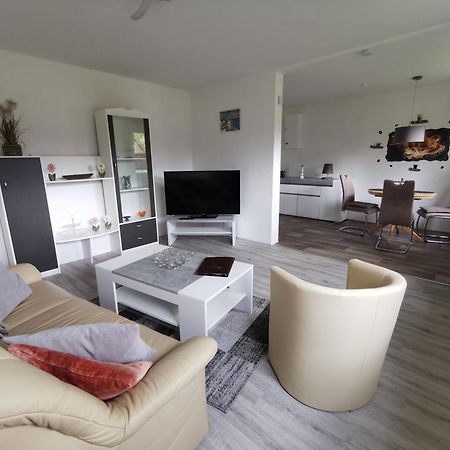 Ferienwohnung Am Stadtrand Garz Ruegen エクステリア 写真