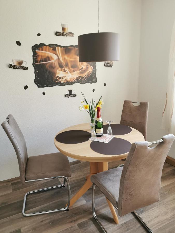Ferienwohnung Am Stadtrand Garz Ruegen エクステリア 写真